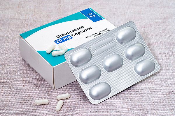 Omeprazol, microbiota y caries temprana: ¿existe relación?