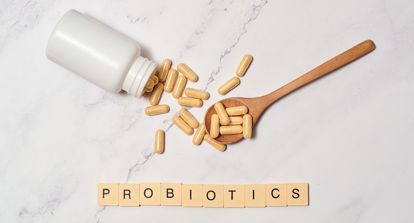 ¿Por qué pautamos probióticos cuando un niño tiene caries?