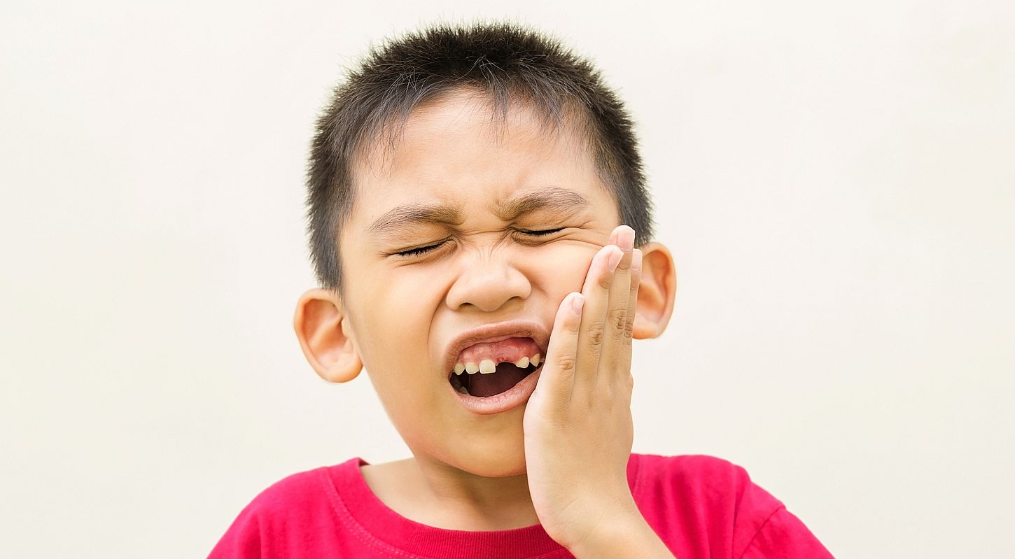 Traumatismo dental en niños: qué hacer si un diente se rompe, se mueve o se sale tras un golpe